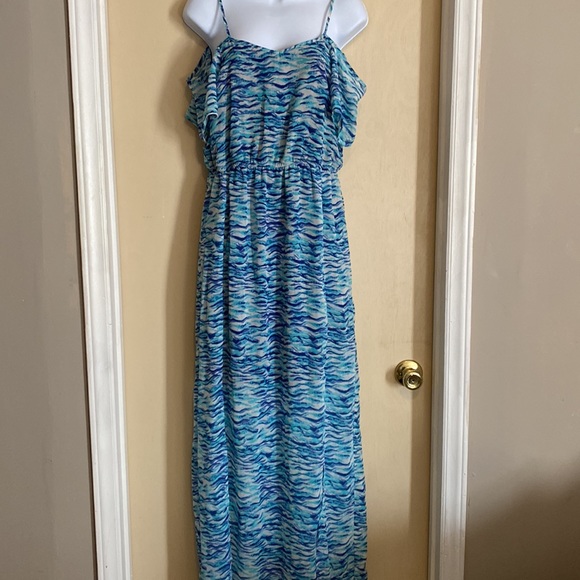 Charming Charlie Dresses & Skirts - Charming Charlie: Maxi Dress